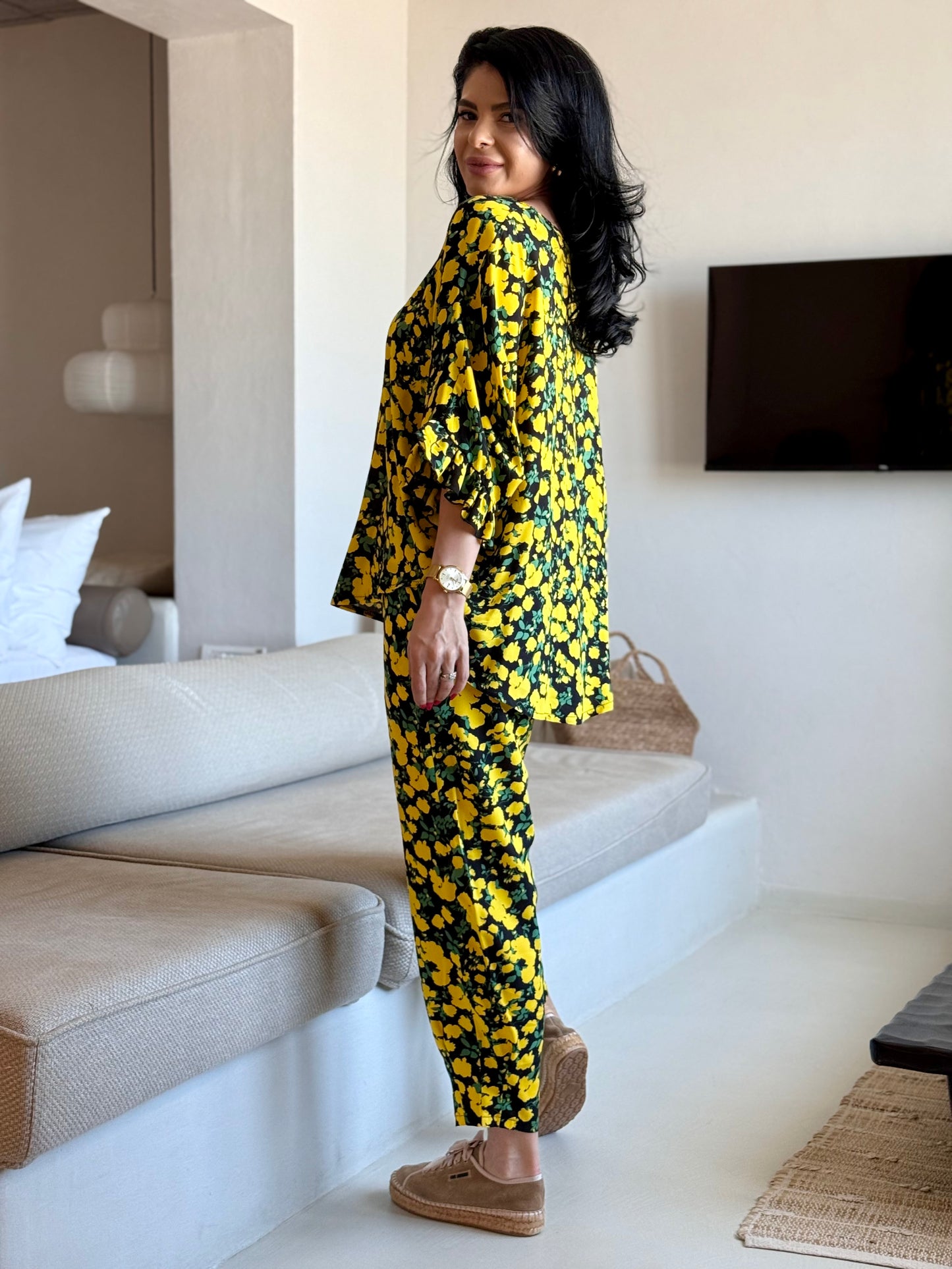 Costum Mareea - Yellow Flowers