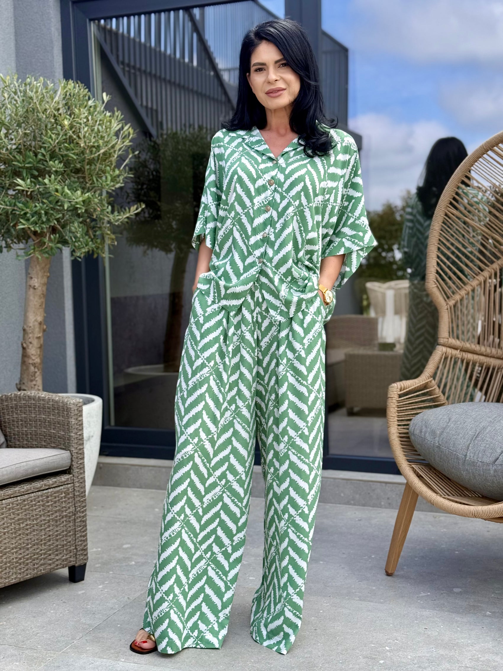 Costum Flower - Green