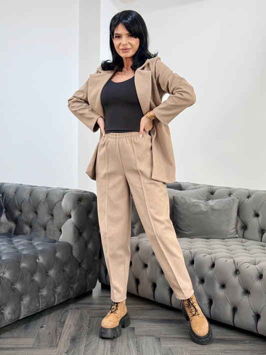 Costum Valle - Caramel