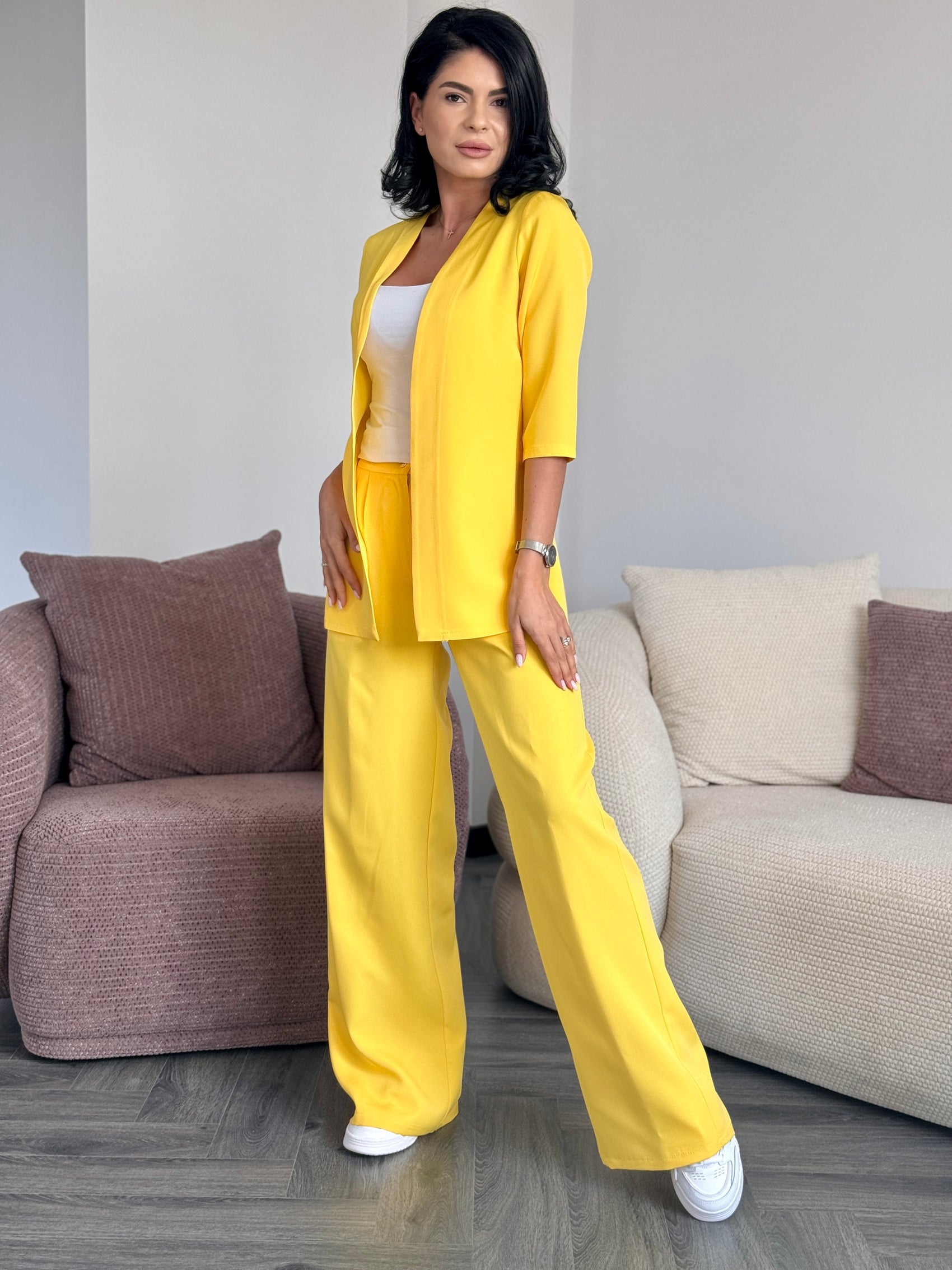 Costum Alicia - Galben