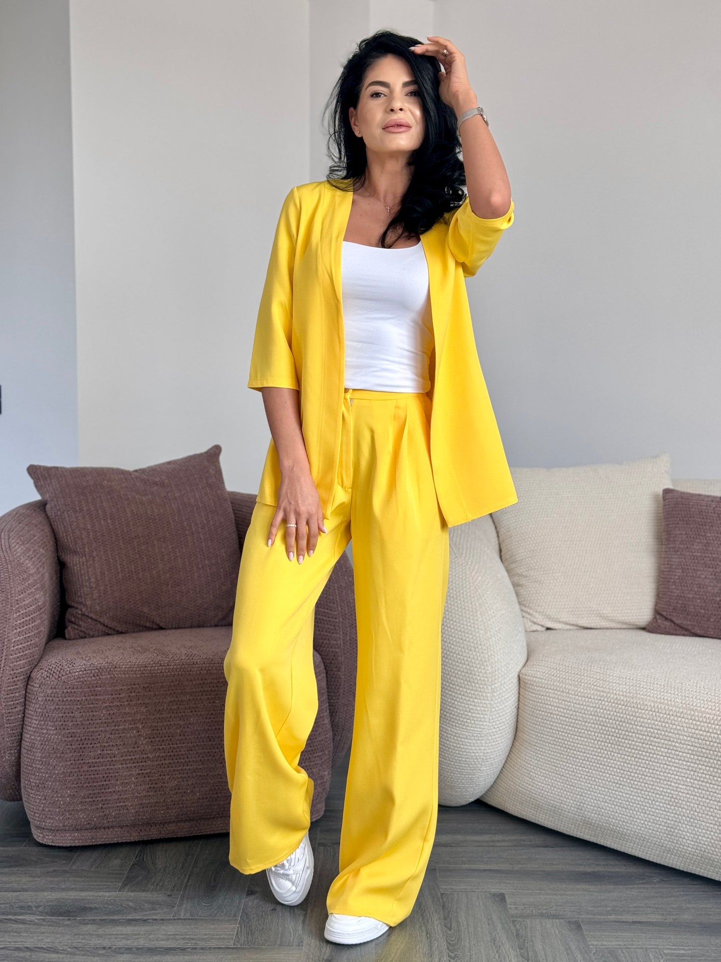 Costum Alicia - Galben