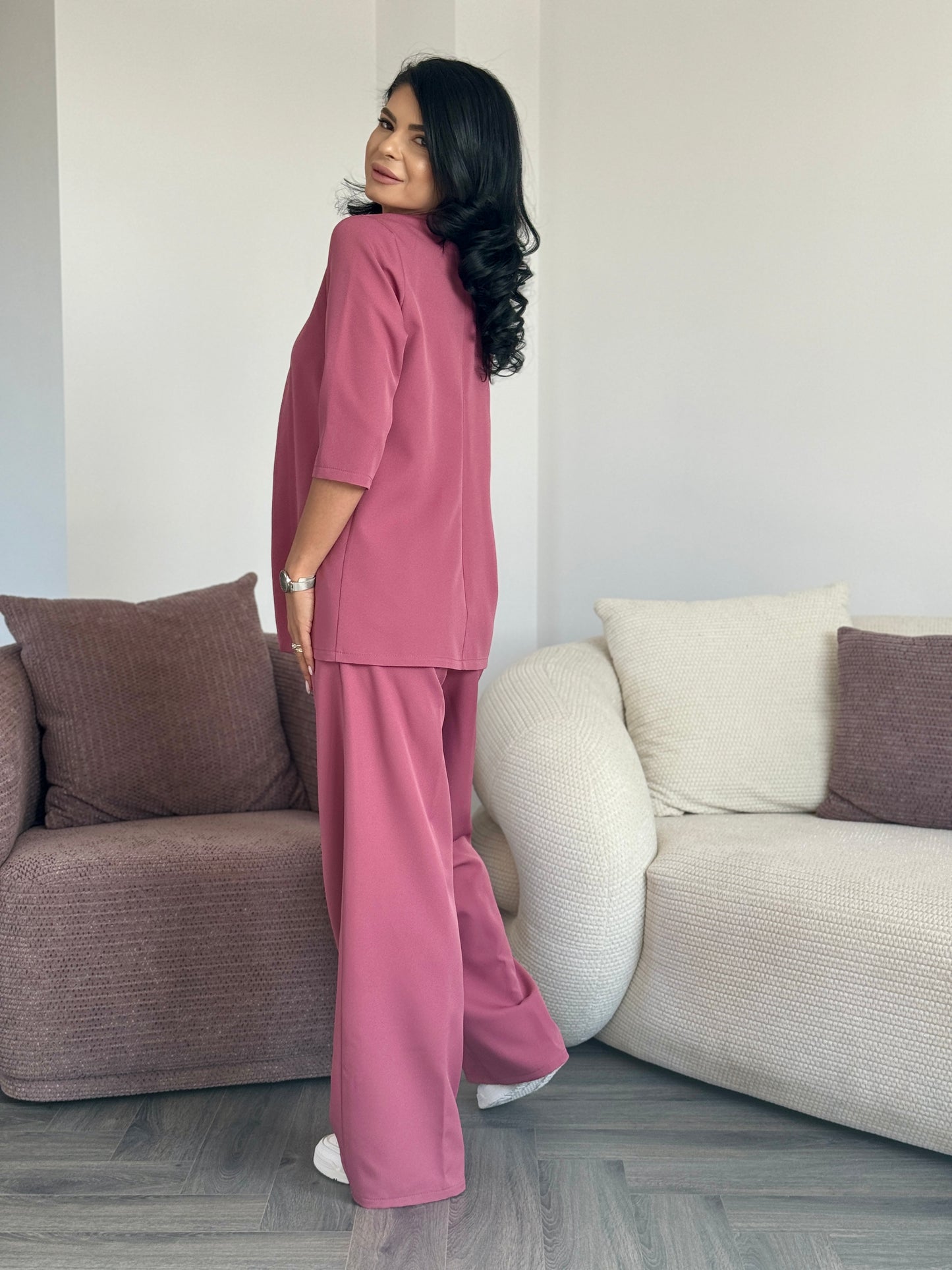 Costum Alicia - Dark Pink