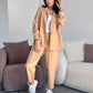 Costum Elly - Bej Auriu