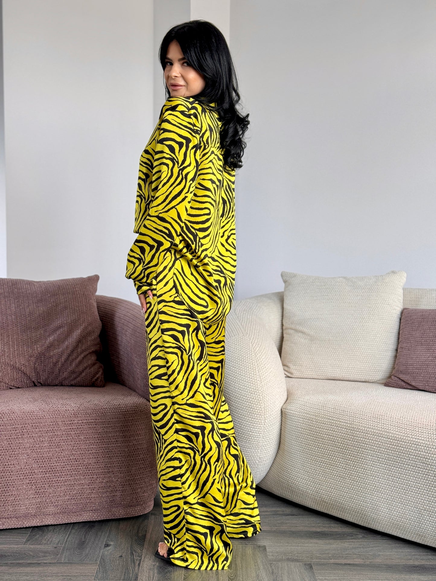 Costum Milla - Yellow