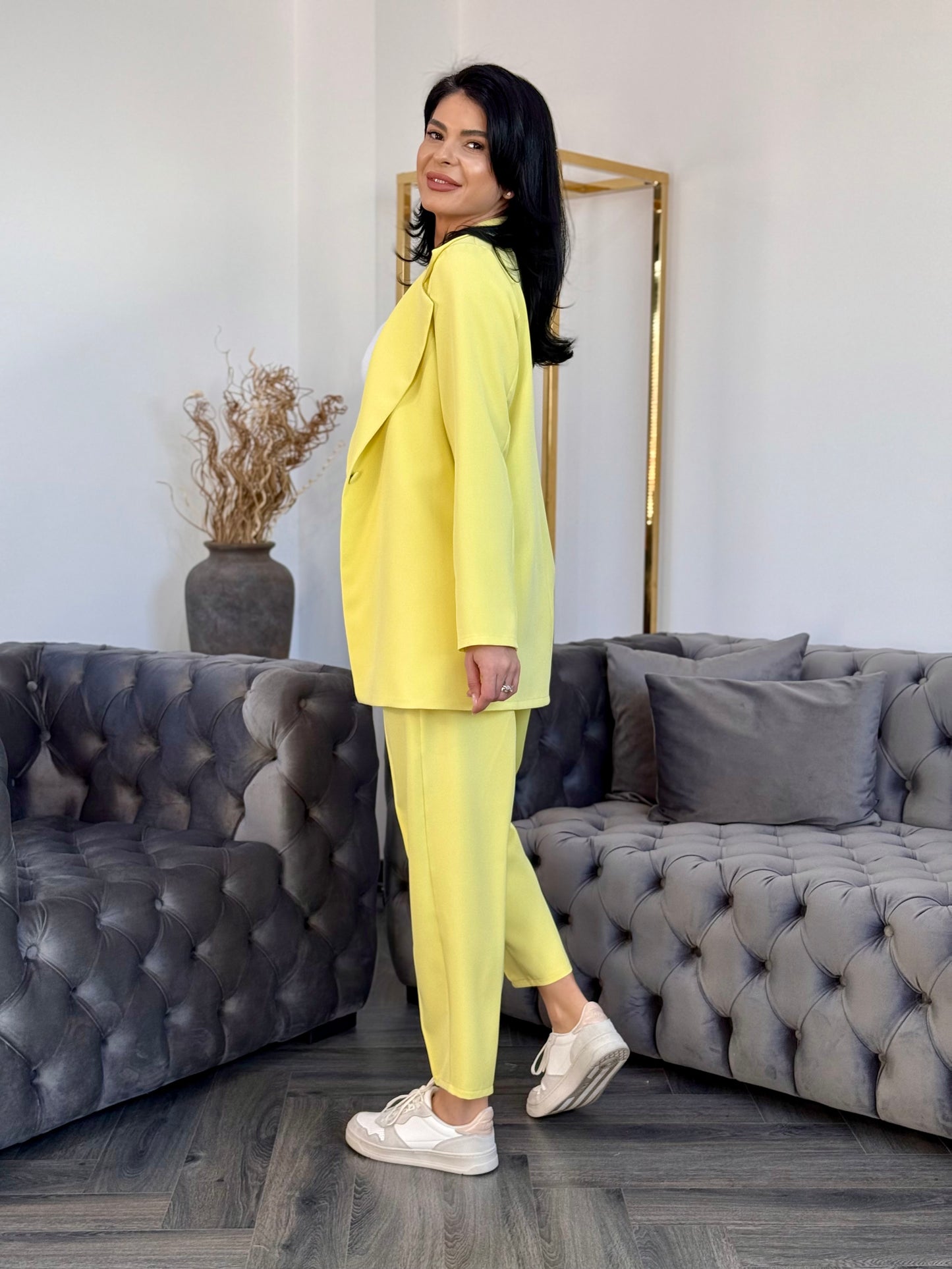 Costum Tannia - Lime Cream