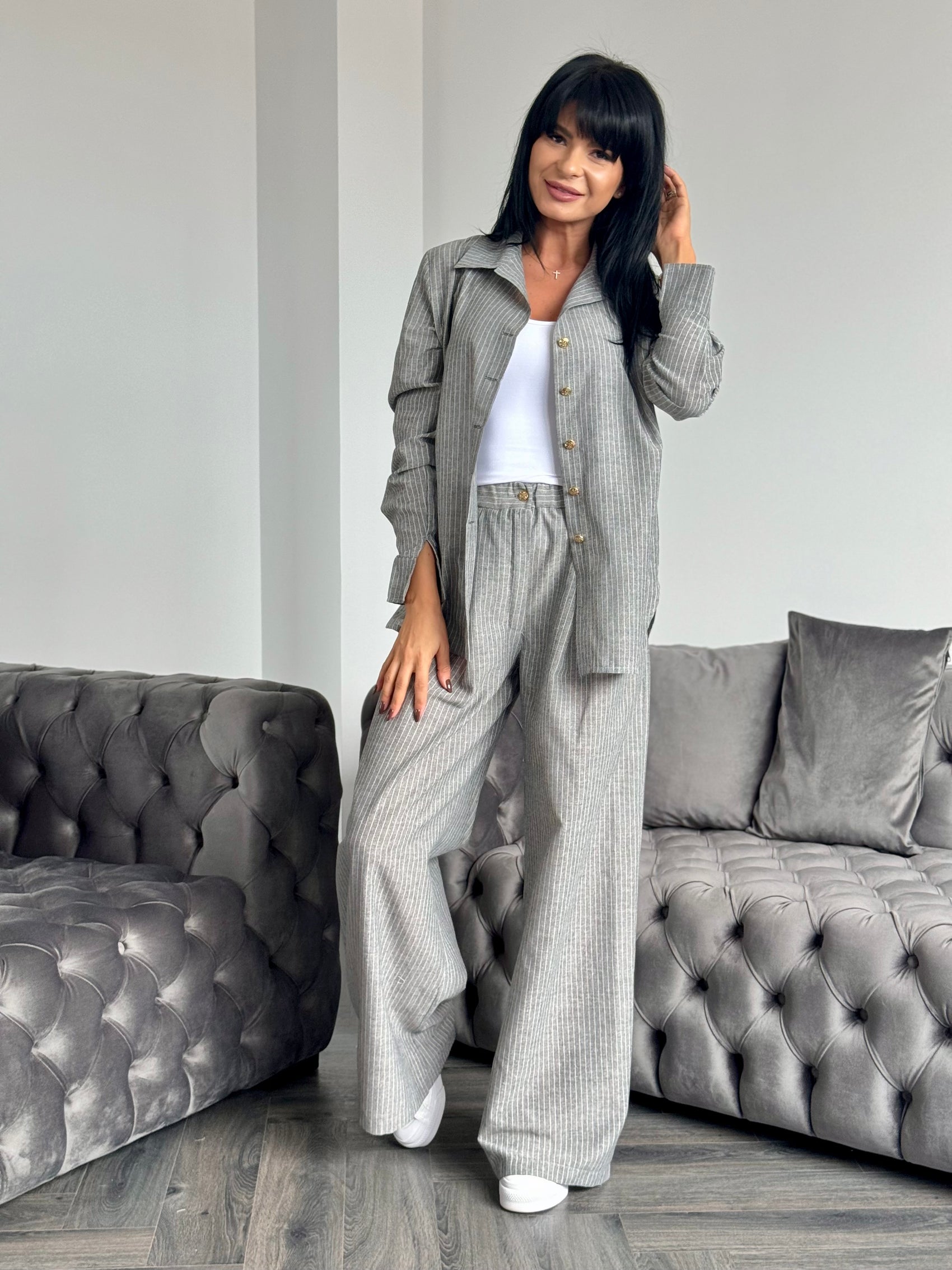 Costum Liona - Gray White