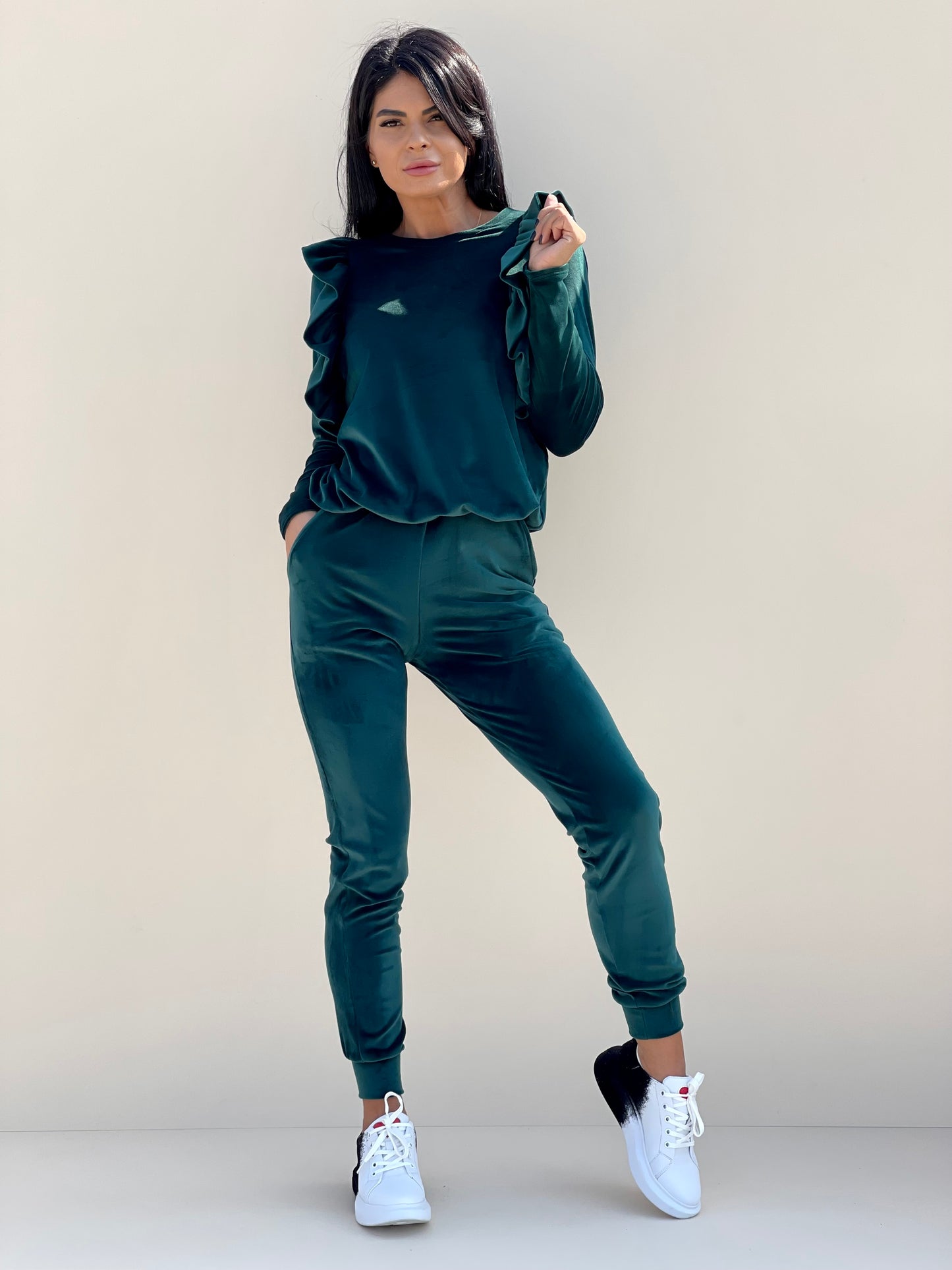 Costum ELLA - Verde Smarald