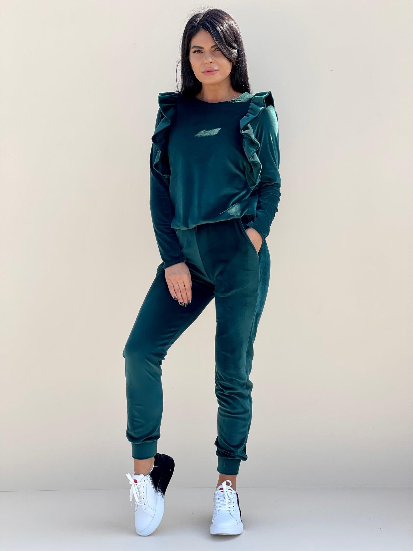 Costum ELLA - Verde Smarald